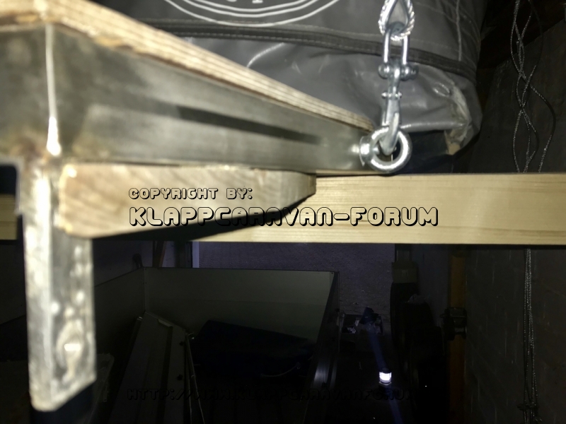 Zeltlift für Anhängerzelt in Garage