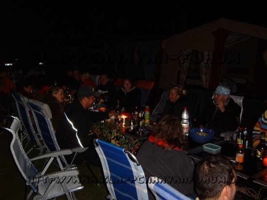 und es dauerte noch bis tief in die Nacht