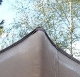 Riss an der Firststange