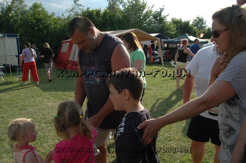 Nahe am Sommer 2012 - Wikingerschach - Siegerehrung - Lollies für die Kids