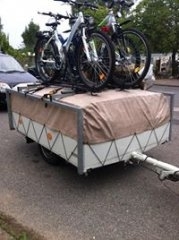 CT7 mit Halter für Fahrräder oder Dachbox